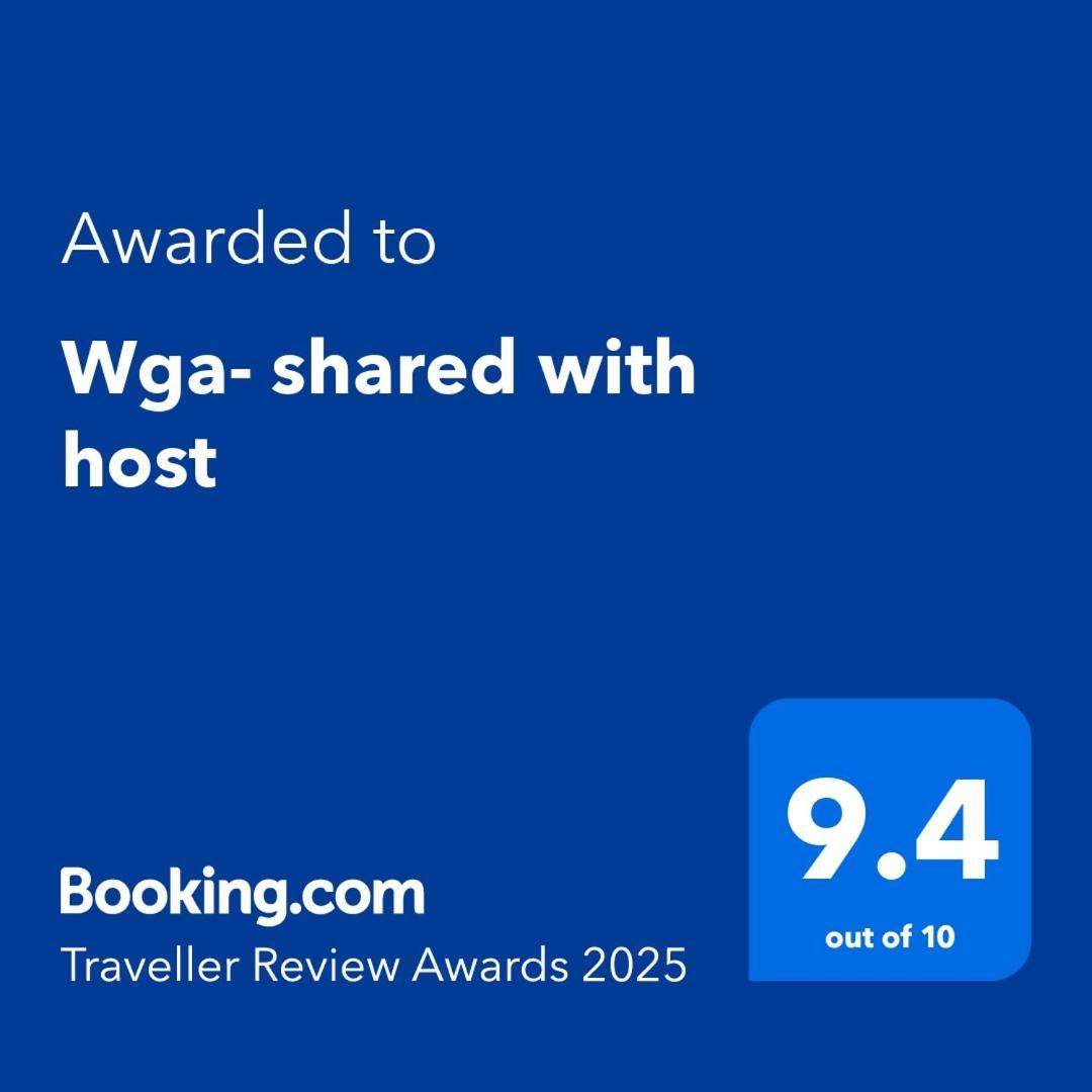 Kwatera prywatna Wga- Shared With Host Worthing